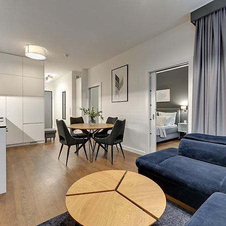 Granaria Deluxe & Riverside By Downtown Apartments กดัญสก์ ภายนอก รูปภาพ