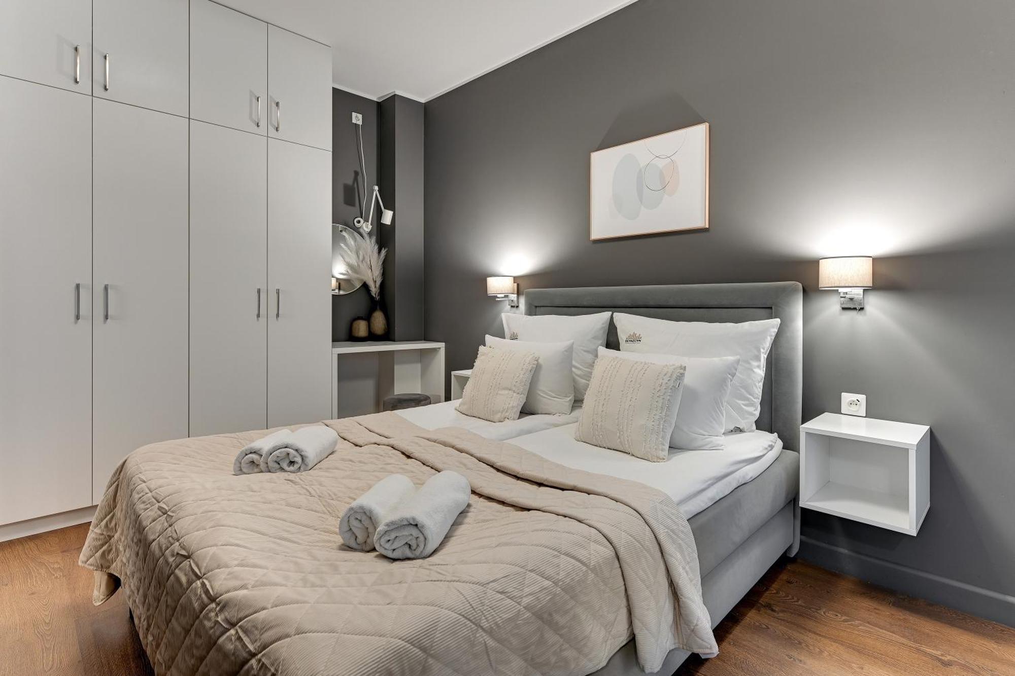 Granaria Deluxe & Riverside By Downtown Apartments กดัญสก์ ภายนอก รูปภาพ