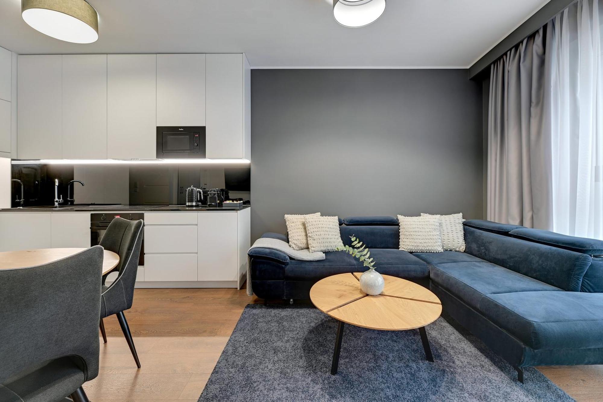 Granaria Deluxe & Riverside By Downtown Apartments กดัญสก์ ภายนอก รูปภาพ